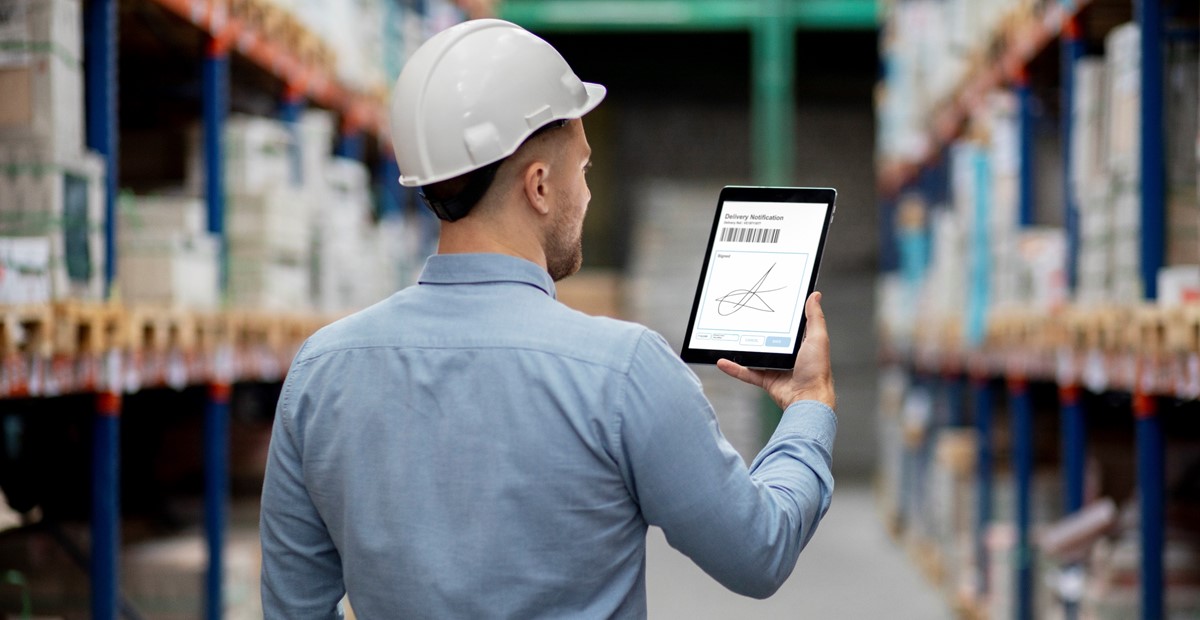 IL BOOM DELL’ECOMMERCE SPINGE ALL’AUTOMAZIONE DEI MAGAZZINI